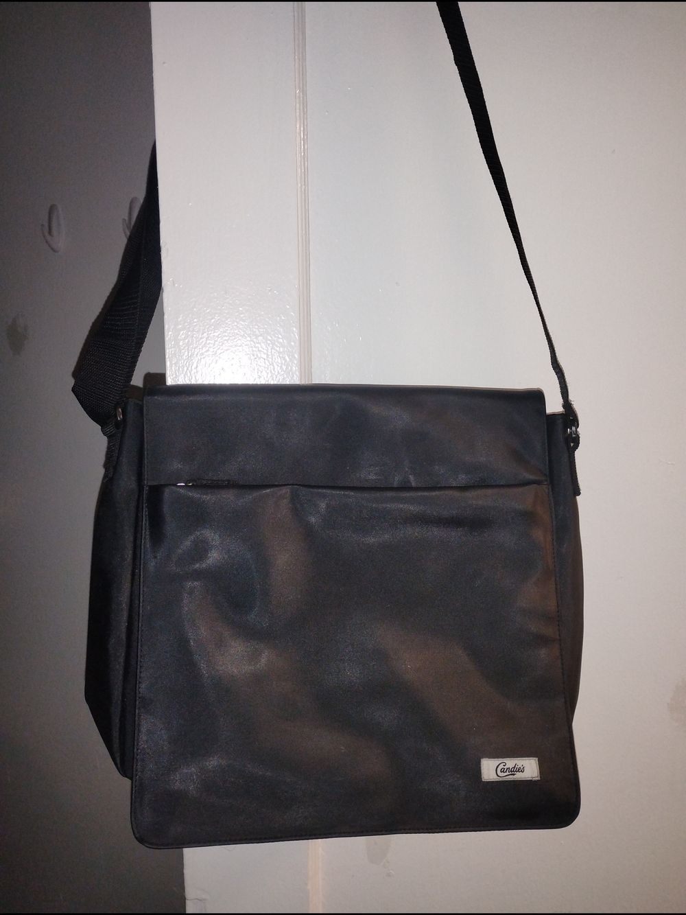Candie's Black Shoulder Bag